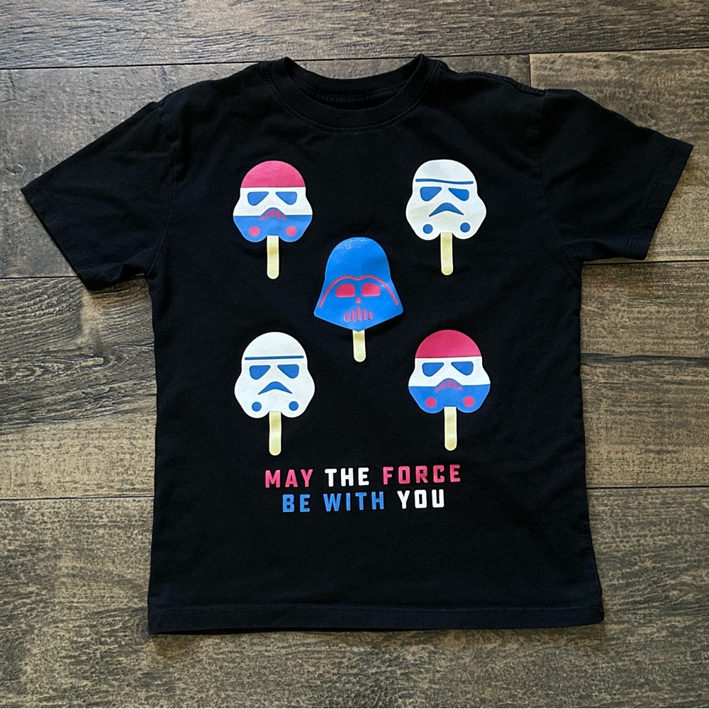 Kid’s Star Wars‎ May the force be with you shirt small